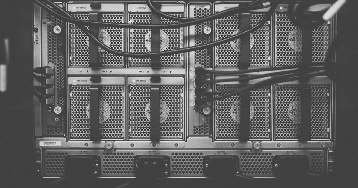 Tecnologias open source ganham espaço em projetos de infraestrutura para PMEs